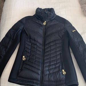 Black Michael Kors Jacket with Fuzzy Hood 🖤